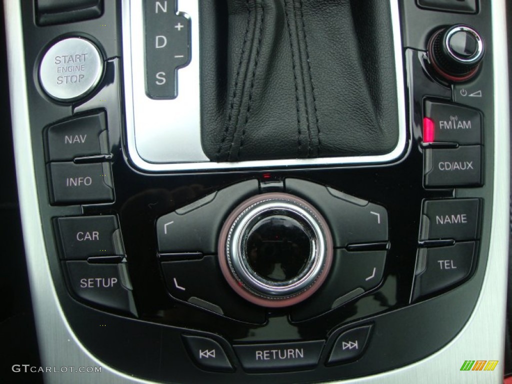2009 Audi S5 4.2 quattro Controls Photo #54511889