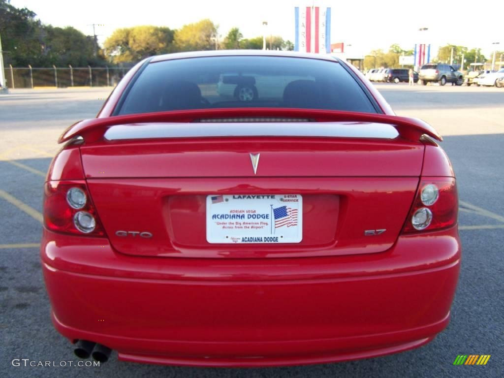 2004 GTO Coupe - Torrid Red / Black photo #4