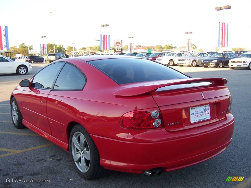 2004 GTO Coupe - Torrid Red / Black photo #5