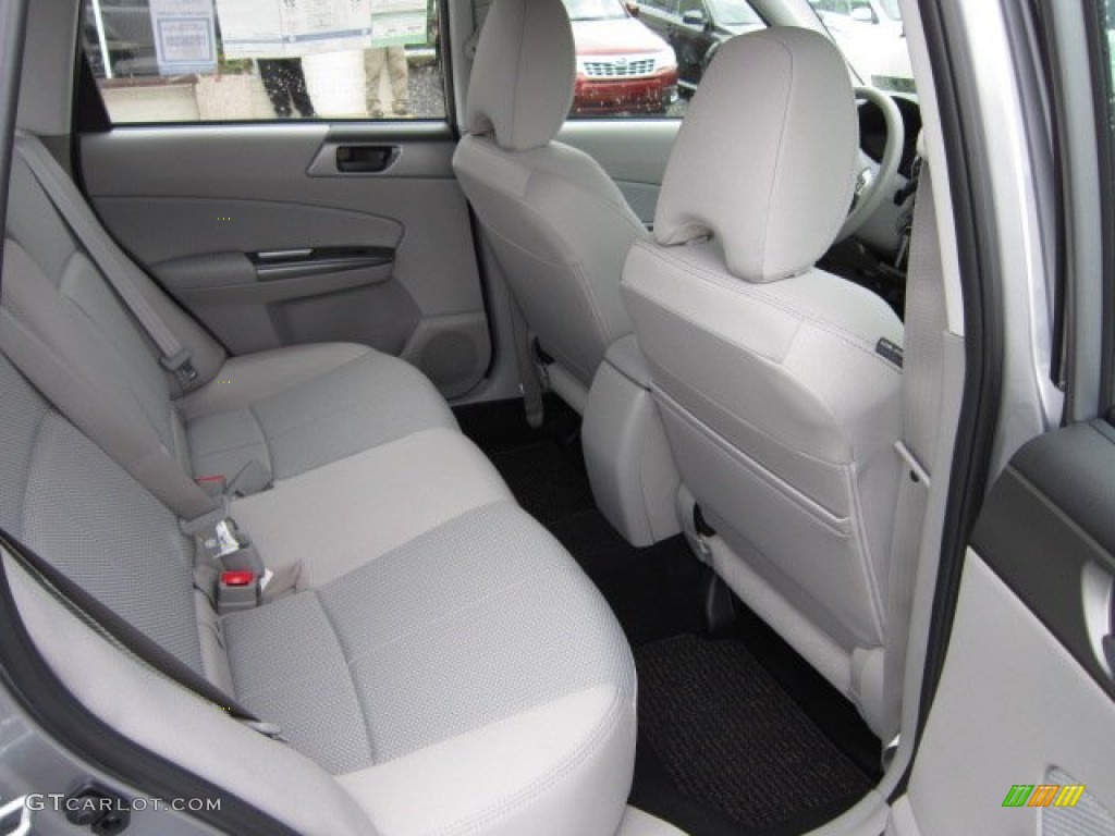 Platinum Interior 2011 Subaru Forester 2.5 X Photo #54514385