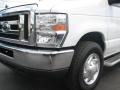 Oxford White - E Series Van E250 XLT Commericial Photo No. 4