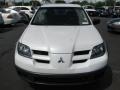 2003 Diamond White Pearl Mitsubishi Outlander LS  photo #3