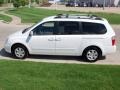 2006 White Kia Sedona LX  photo #6