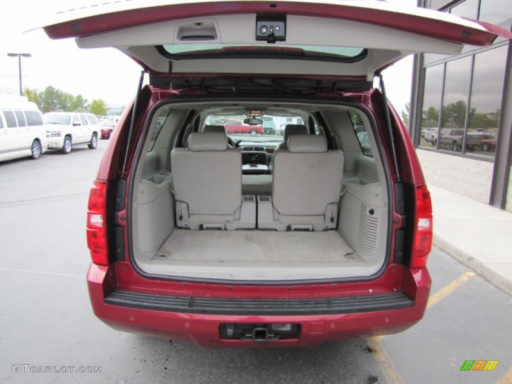 2007 Chevrolet Suburban 1500 LT 4x4 Trunk Photo #54518774