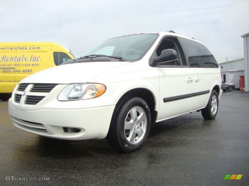 Stone White 2005 Dodge Caravan SXT Exterior Photo #54519218