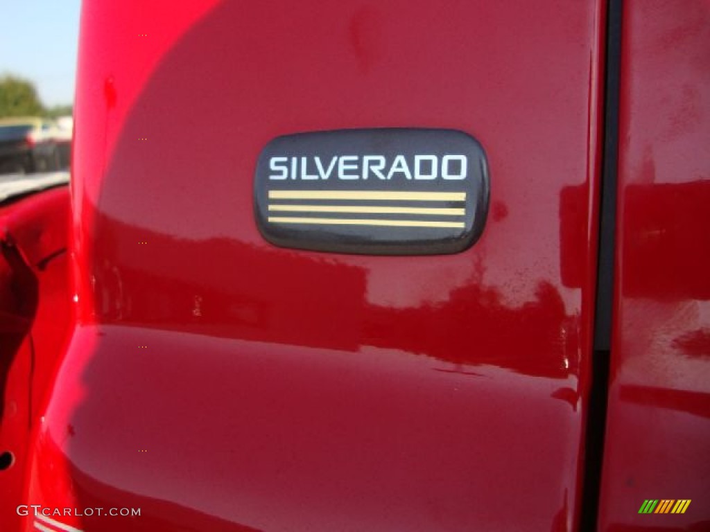 2000 Chevrolet Silverado 1500 Regular Cab 4x4 Marks and Logos Photo #54519917
