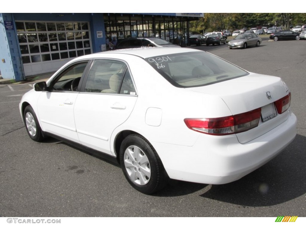 2003 Accord LX Sedan - Taffeta White / Ivory photo #9