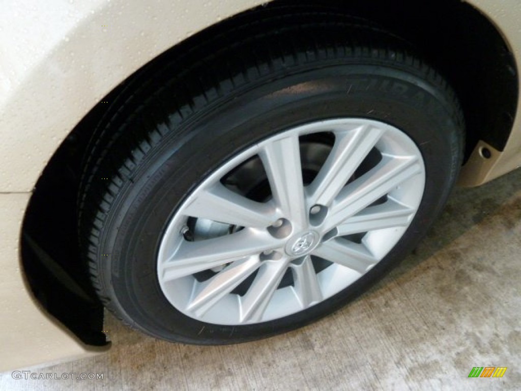 2012 Toyota Camry XLE V6 Wheel Photo #54523310