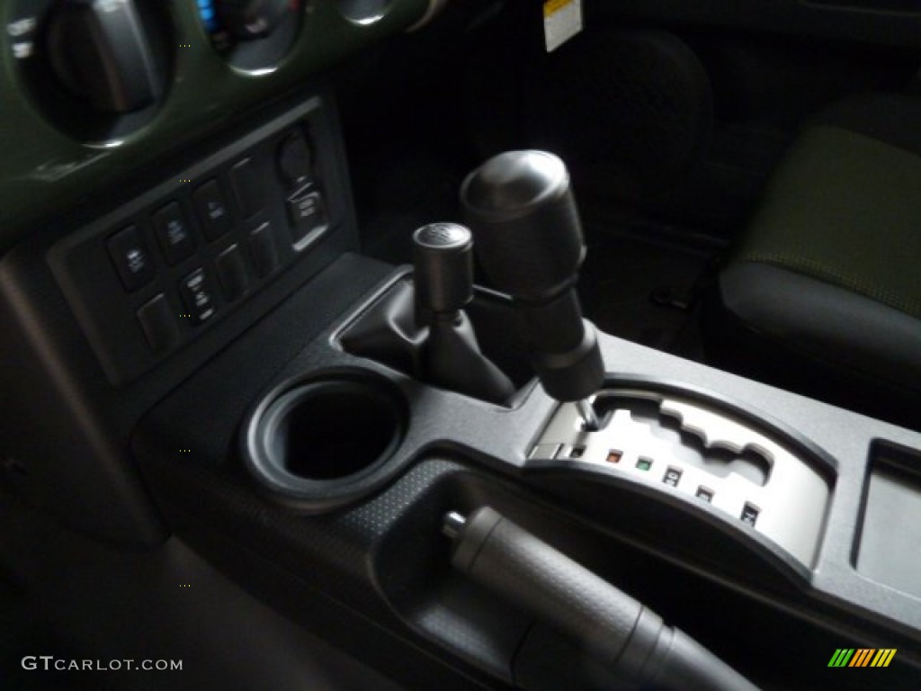 2011 FJ Cruiser Trail Teams Special Edition 4WD - Army Green / Dark Charcoal photo #12