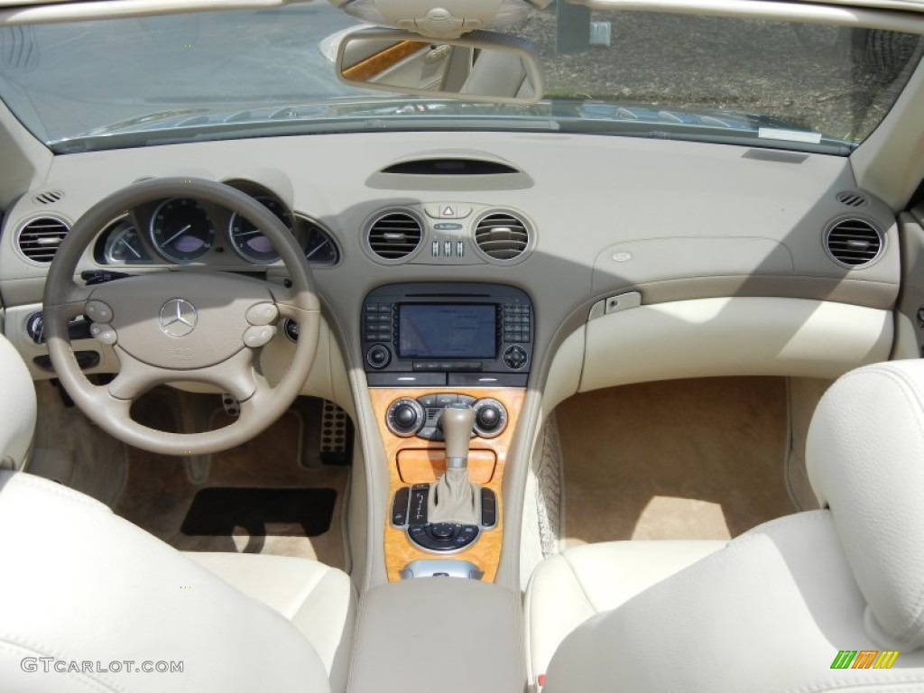 2007 Mercedes-Benz SL 550 Roadster Stone Dashboard Photo #54528758