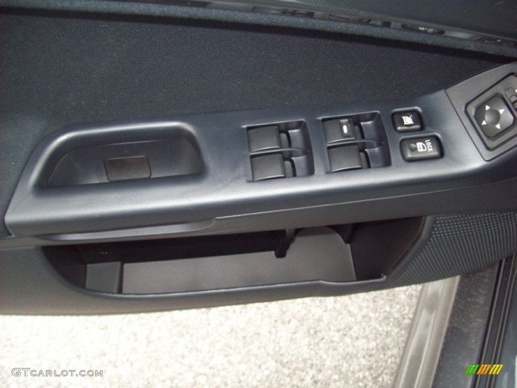 2011 Mitsubishi Lancer Evolution GSR Controls Photo #54528767