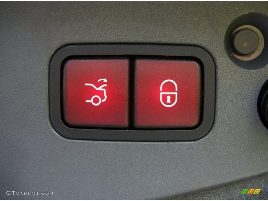 2007 Mercedes-Benz SL 550 Roadster Controls Photo #54528827