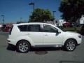 Diamond White Pearl 2012 Mitsubishi Outlander SE Exterior