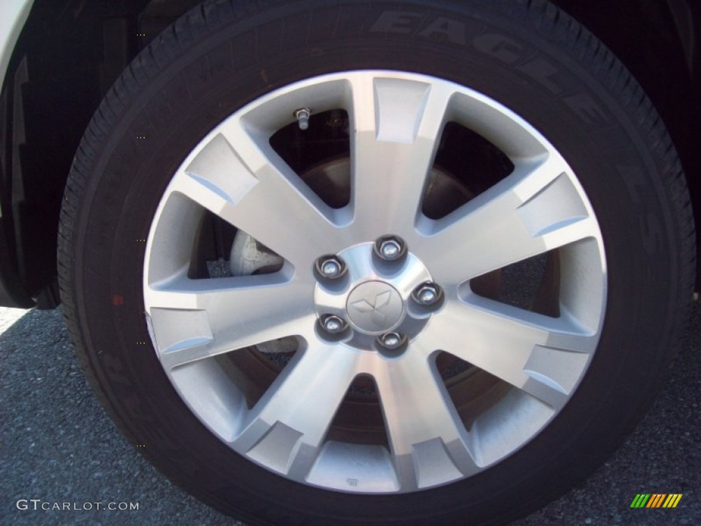 2012 Mitsubishi Outlander SE Wheel Photo #54529211