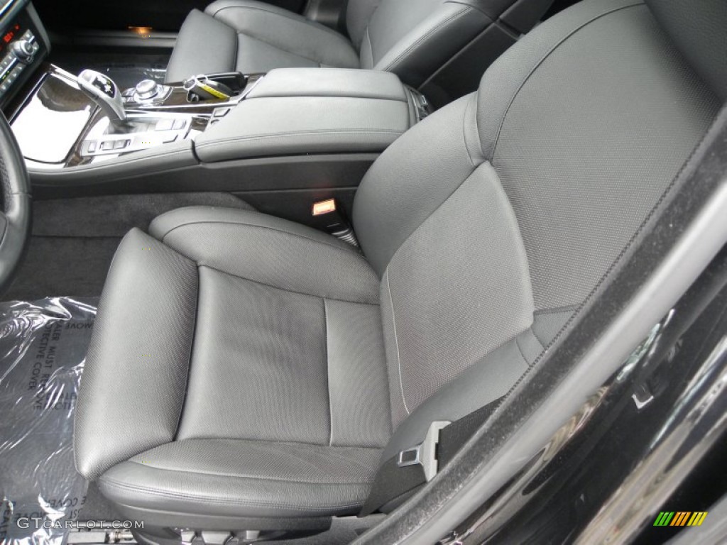 Black Interior 2011 BMW 5 Series 550i Sedan Photo #54531293