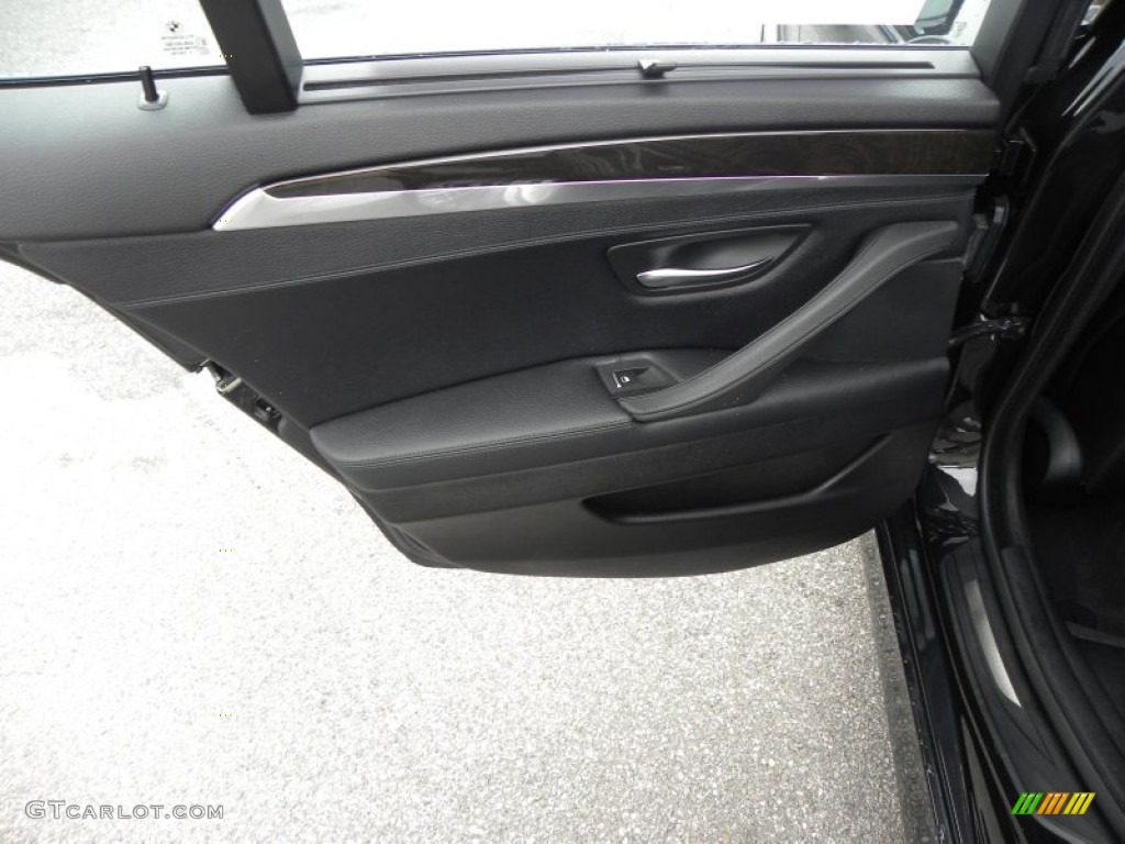 2011 5 Series 550i Sedan - Jet Black / Black photo #7
