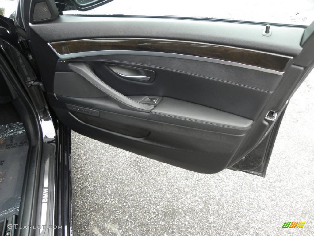 2011 5 Series 550i Sedan - Jet Black / Black photo #9