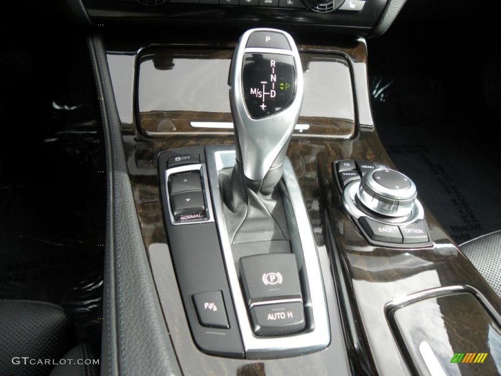 2011 BMW 5 Series 550i Sedan 8 Speed Sport Automatic Transmission Photo #54531386