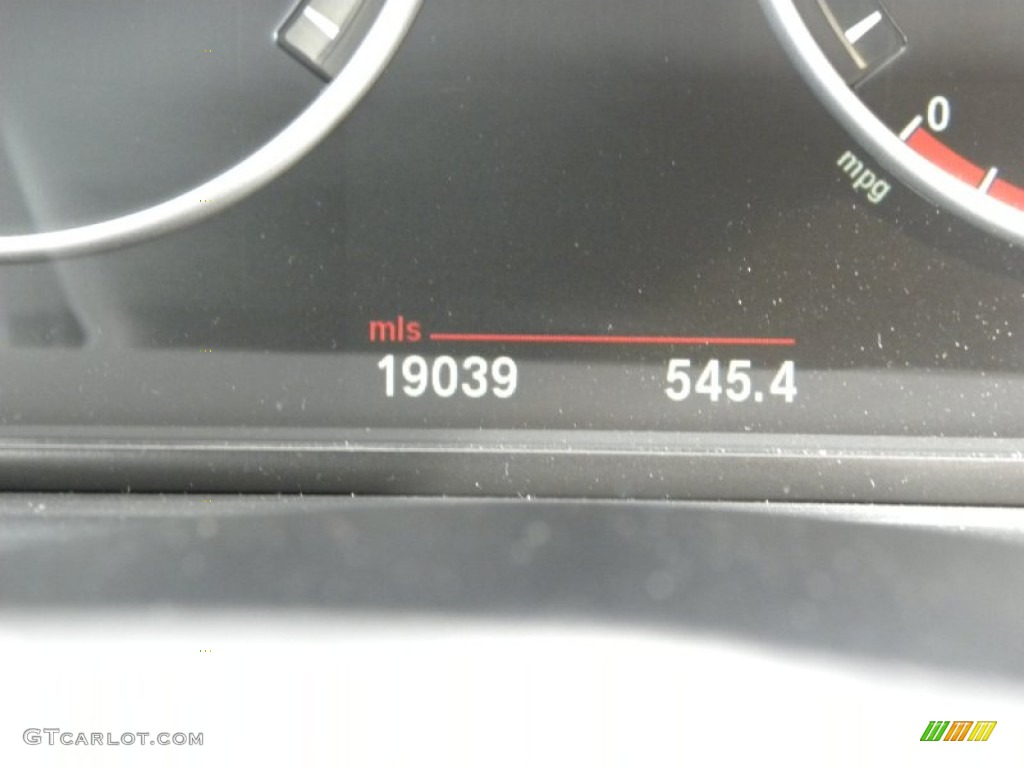 2011 5 Series 550i Sedan - Jet Black / Black photo #23