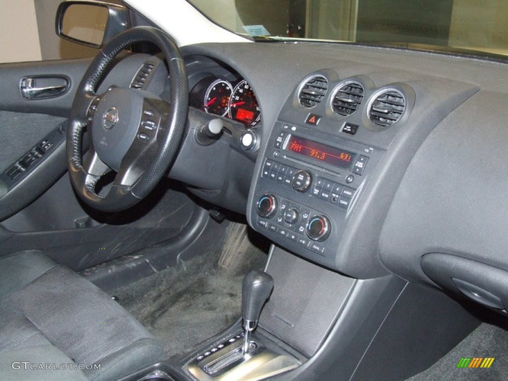 2010 Nissan Altima Hybrid Charcoal Dashboard Photo #54532073