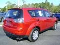 Rally Red Metallic - Outlander ES Photo No. 5