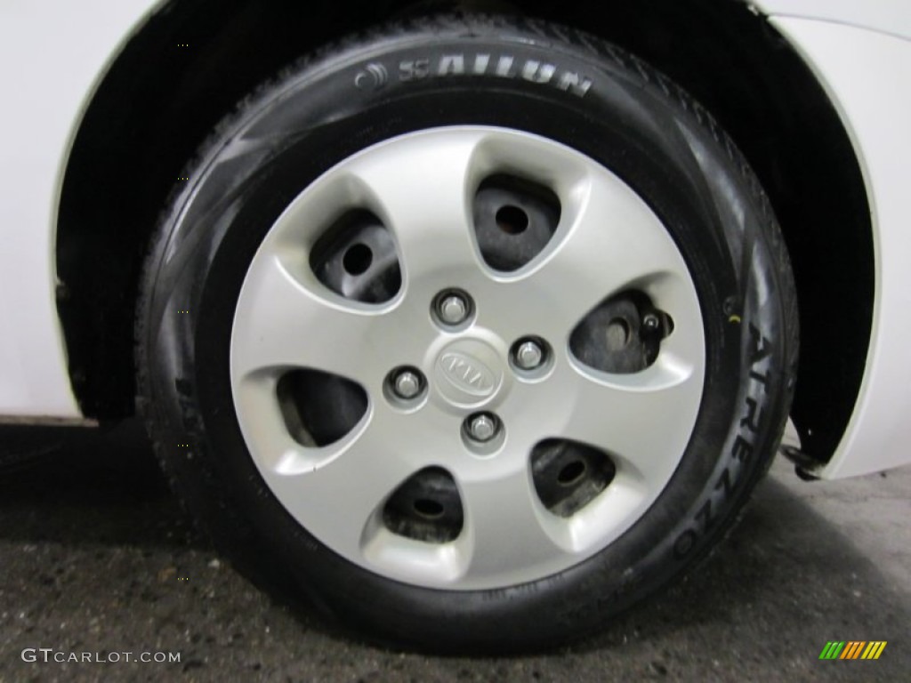 2007 Spectra EX Sedan - White / Gray photo #16
