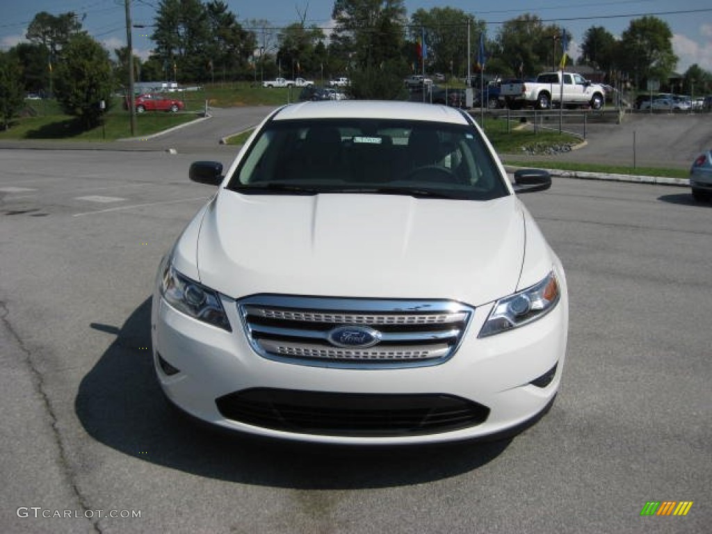 White Suede 2012 Ford Taurus SE Exterior Photo #54537595