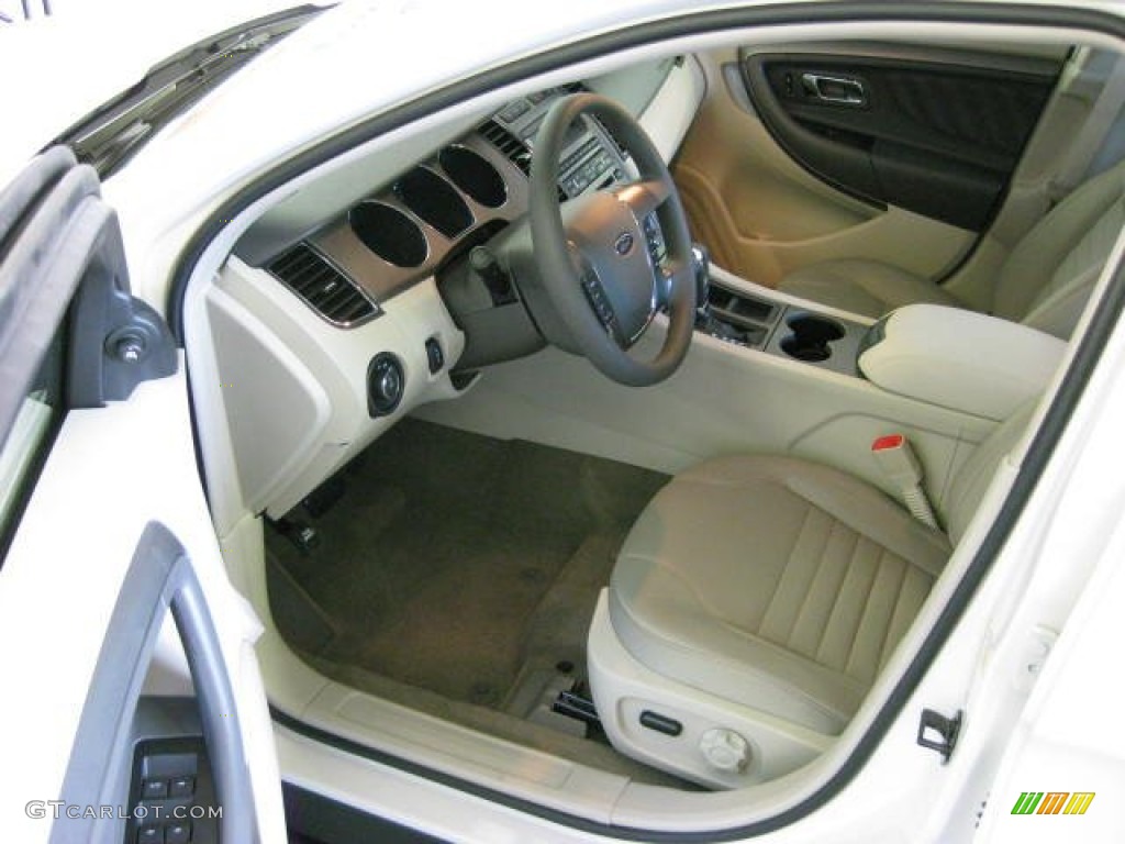 Light Stone Interior 2012 Ford Taurus SE Photo #54537622