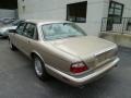 Topaz Metallic - XJ Vanden Plas Photo No. 2