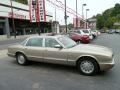 Topaz Metallic - XJ Vanden Plas Photo No. 5