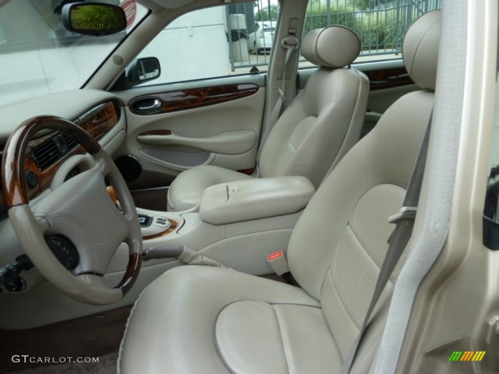 Oatmeal Interior 2000 Jaguar XJ Vanden Plas Photo #54539491