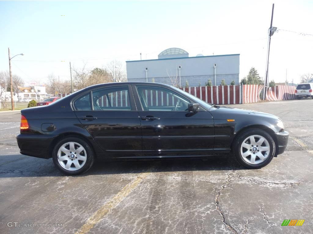 2004 3 Series 325i Sedan - Jet Black / Black photo #6