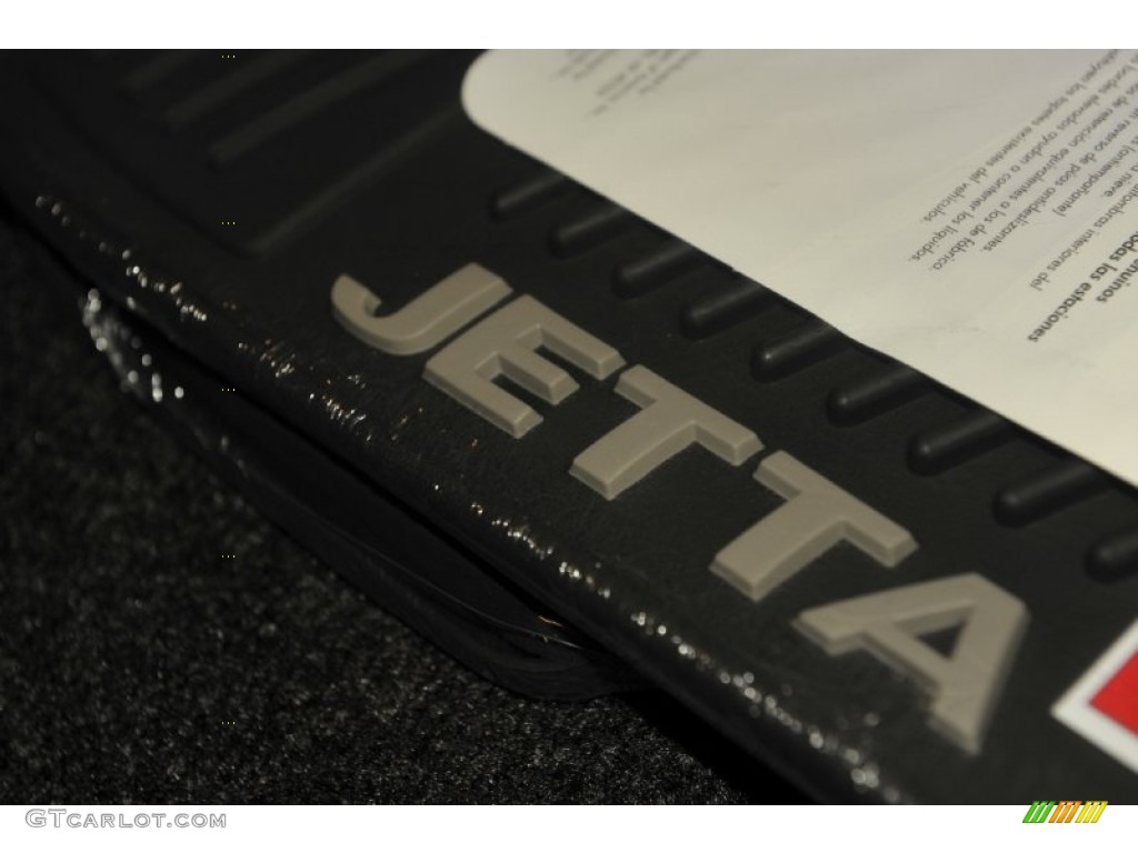 2012 Jetta SE Sedan - White Gold Metallic / Cornsilk Beige photo #26