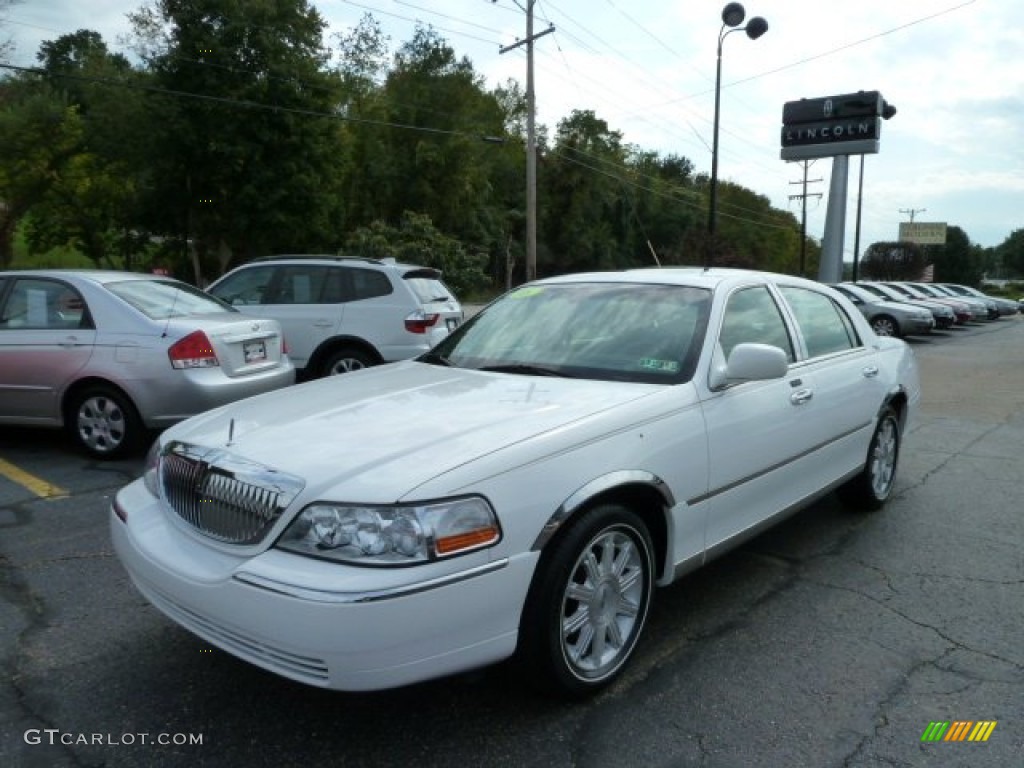 Vibrant White Lincoln Town Car