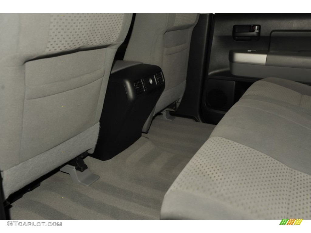 2007 Tundra SR5 CrewMax - Super White / Graphite Gray photo #29