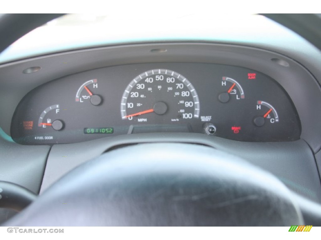 2002 Ford F150 XL Regular Cab Gauges Photo #54548430