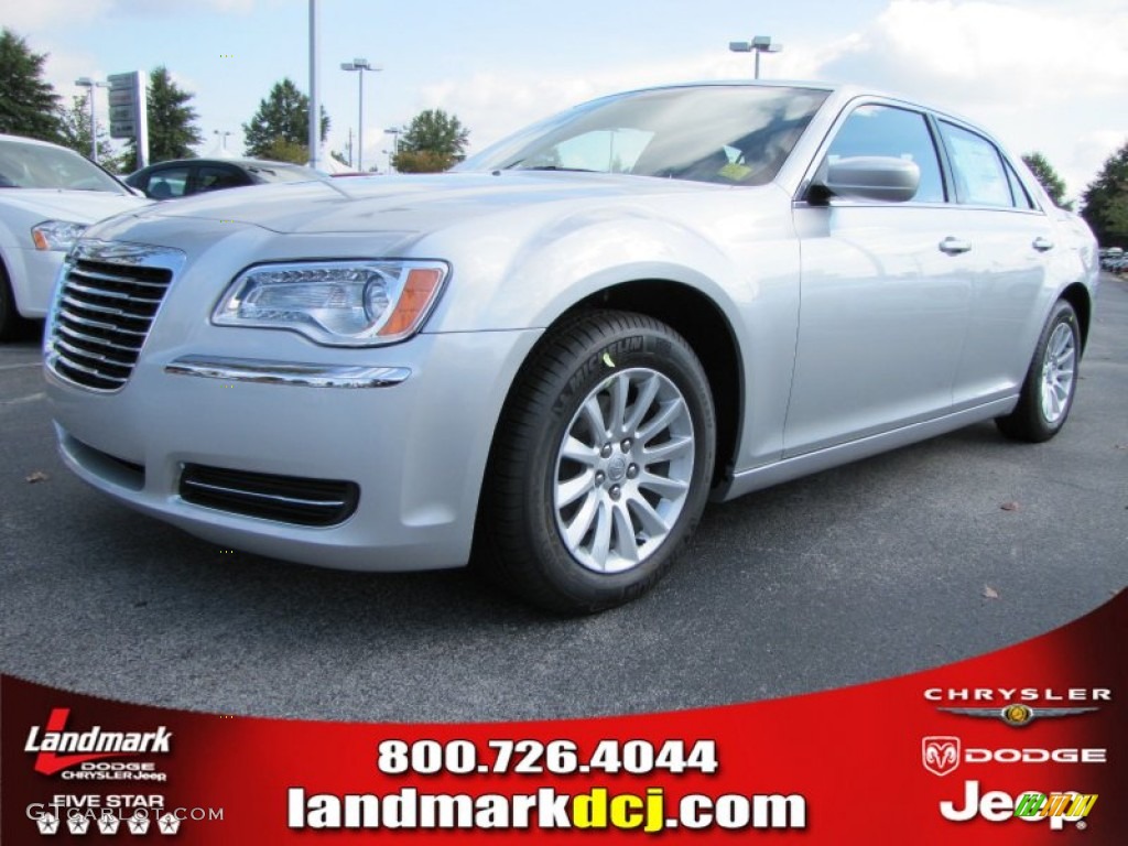 Bright Silver Metallic Chrysler 300