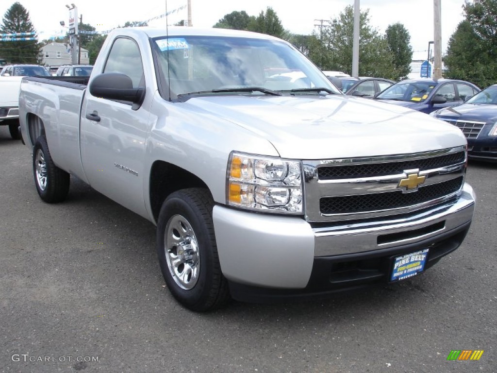 2011 Silverado 1500 Regular Cab - Sheer Silver Metallic / Dark Titanium photo #3