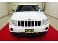 Stone White - Grand Cherokee Laredo Photo No. 2