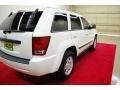 Stone White - Grand Cherokee Laredo Photo No. 6