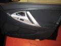 Black - Camry SE Photo No. 25