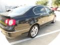 Deep Black - Passat Turbo Sedan Photo No. 7