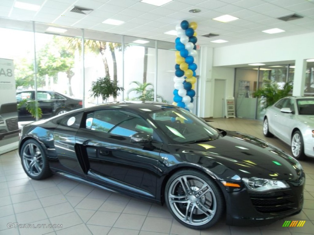 Phantom Black Pearl Effect 2011 Audi R8 5.2 FSI quattro Exterior Photo #54555678