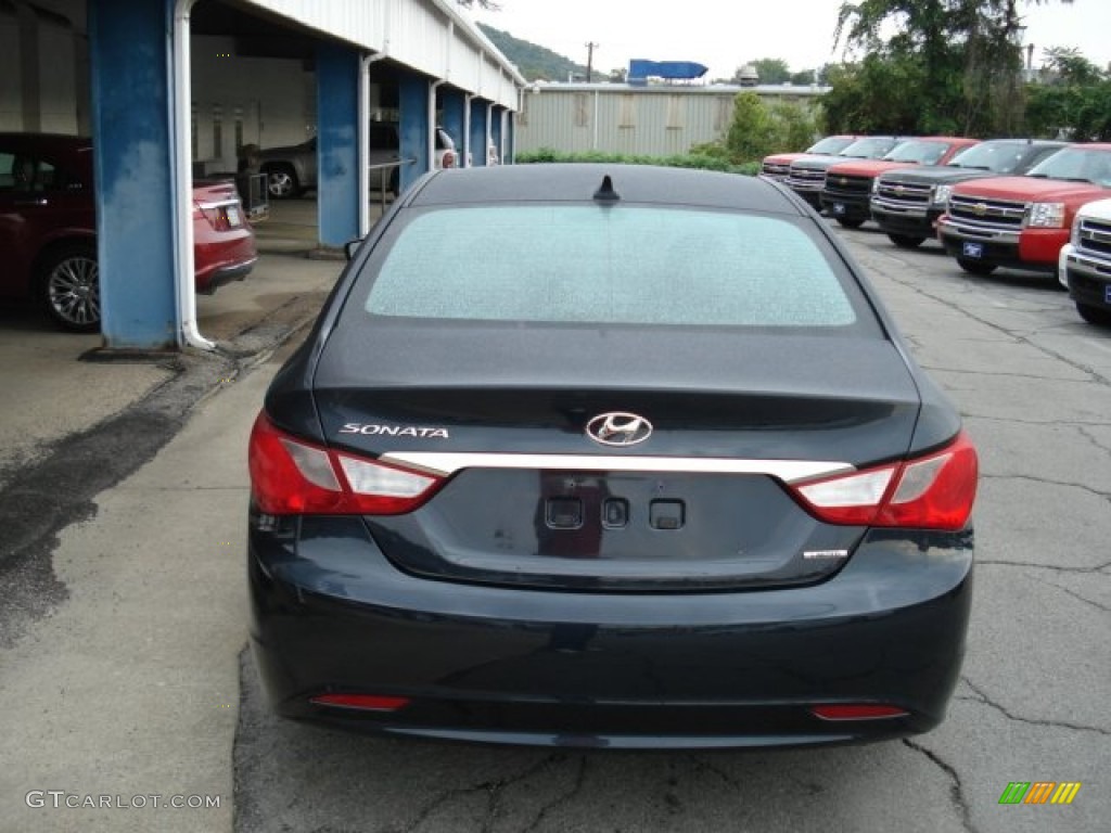 2011 Sonata Limited - Pacific Blue Pearl / Gray photo #7