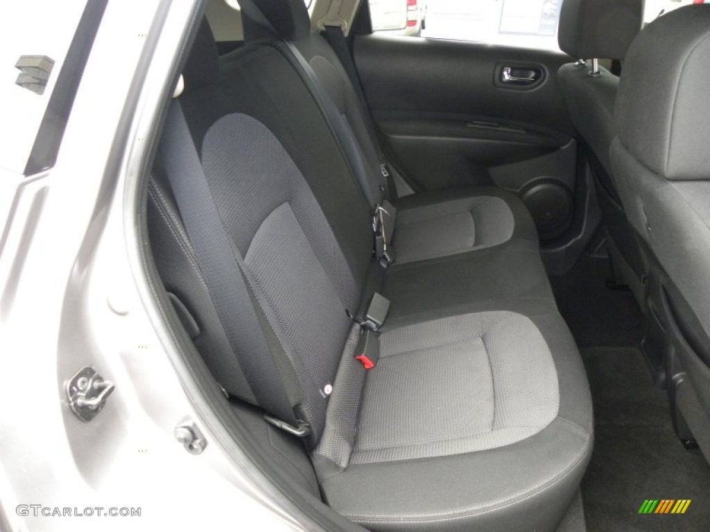 2011 Rogue SV - Platinum Graphite / Black photo #10