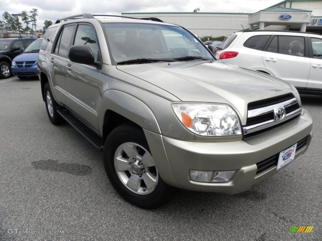 2005 4Runner SR5 - Dorado Gold Pearl / Taupe photo #1