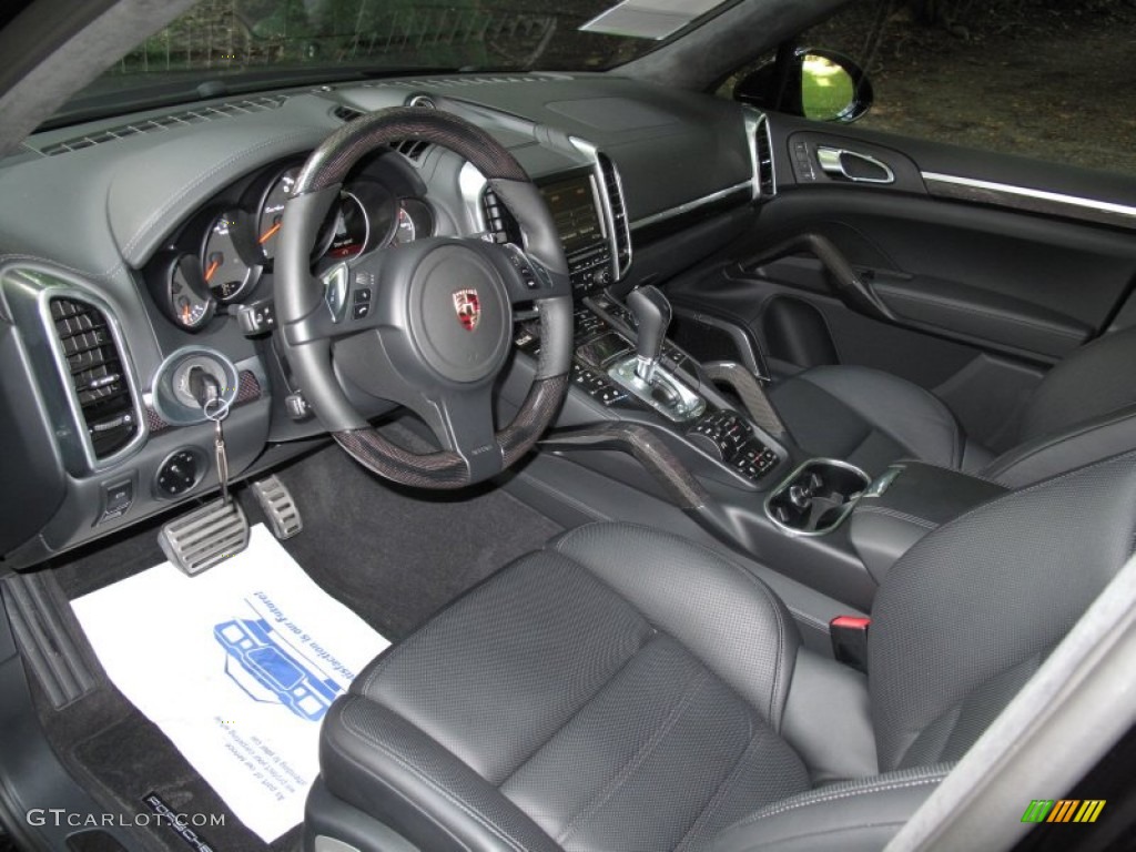 Black Interior 2012 Porsche Cayenne Turbo Photo #54561666