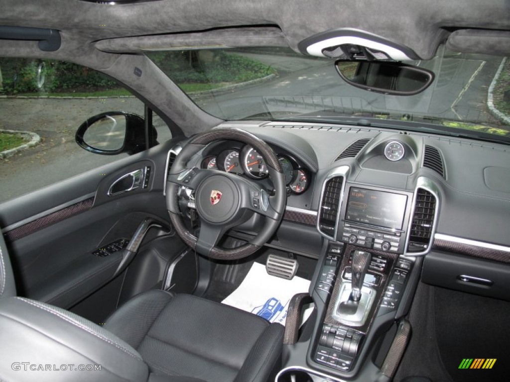 2012 Porsche Cayenne Turbo Black Dashboard Photo #54561684