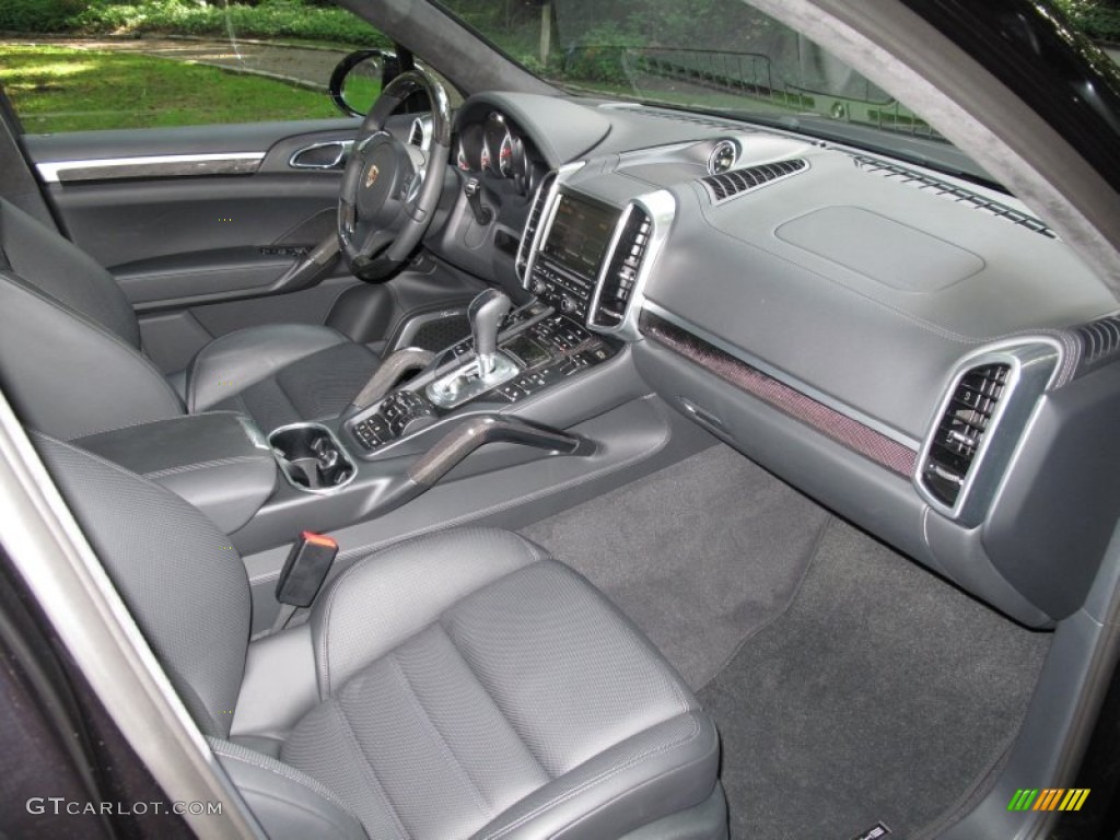 Black Interior 2012 Porsche Cayenne Turbo Photo #54561720