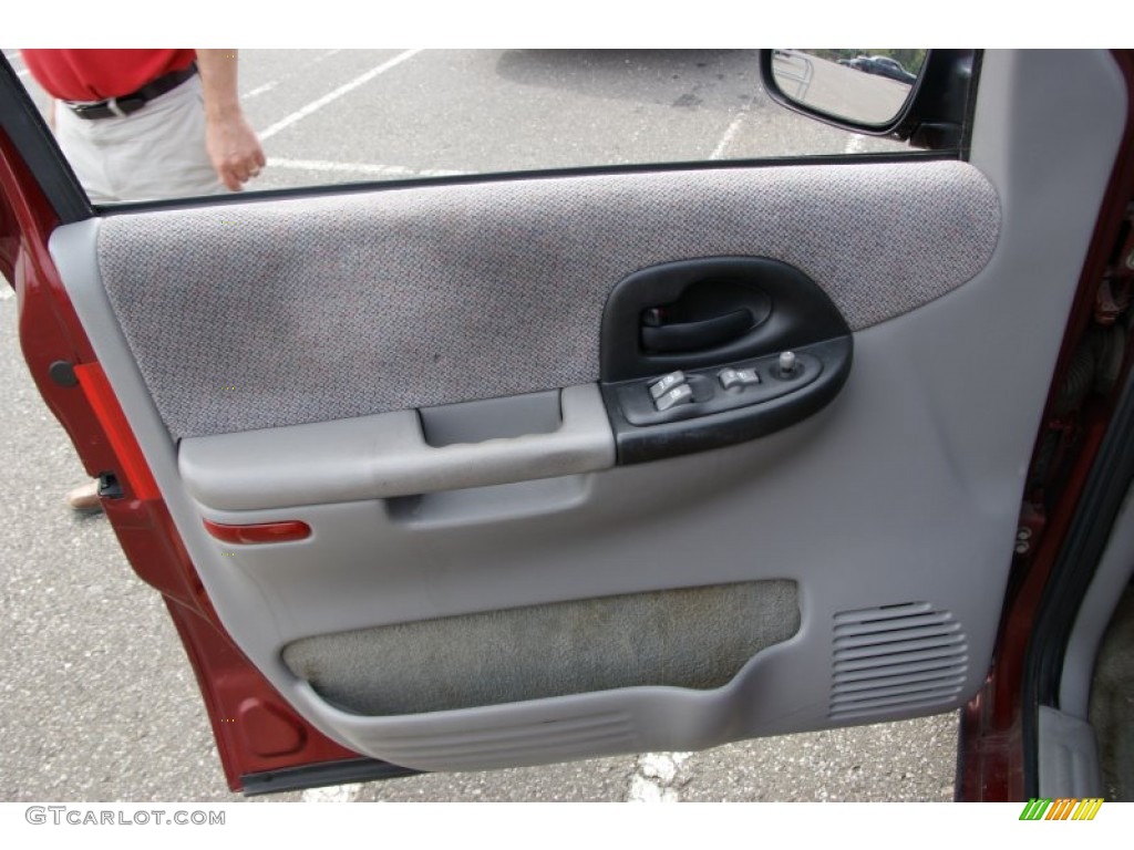 2000 Pontiac Montana Standard Montana Model Gray Door Panel Photo #54563202
